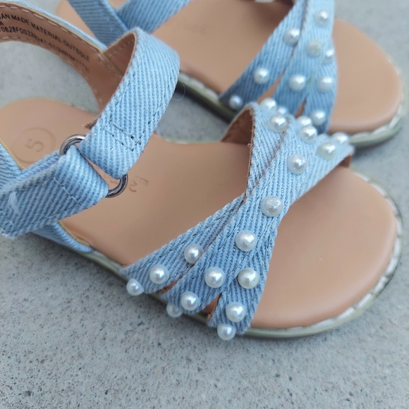 Cat and Jack Toddler Jen Pearl Strap Sandals - Picture 3 of 10